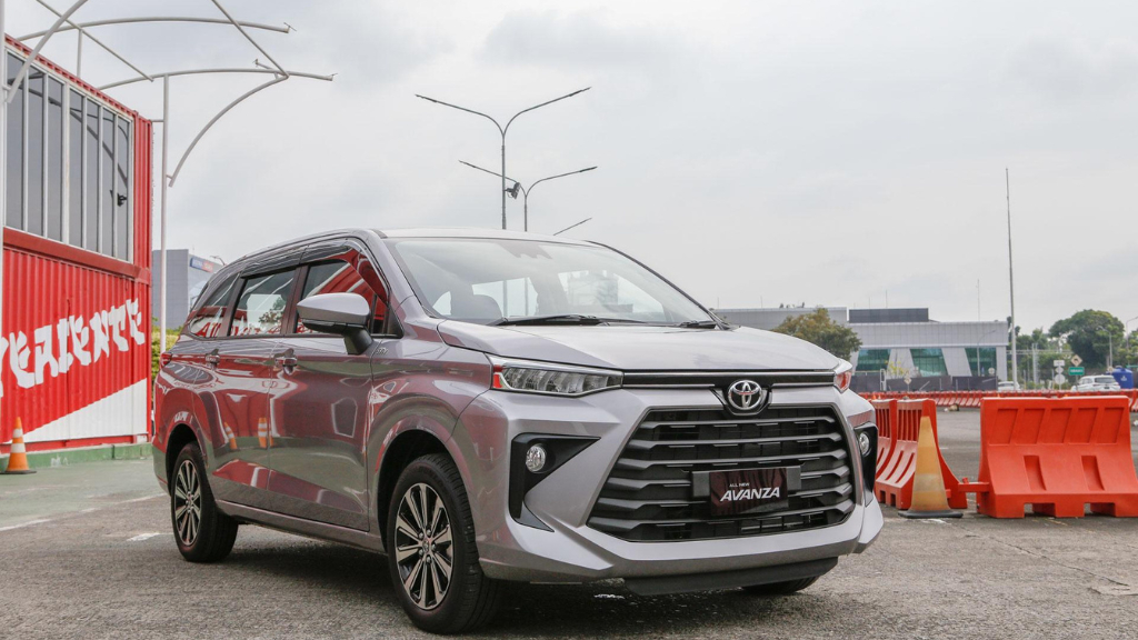 Wisata dengan Avanza