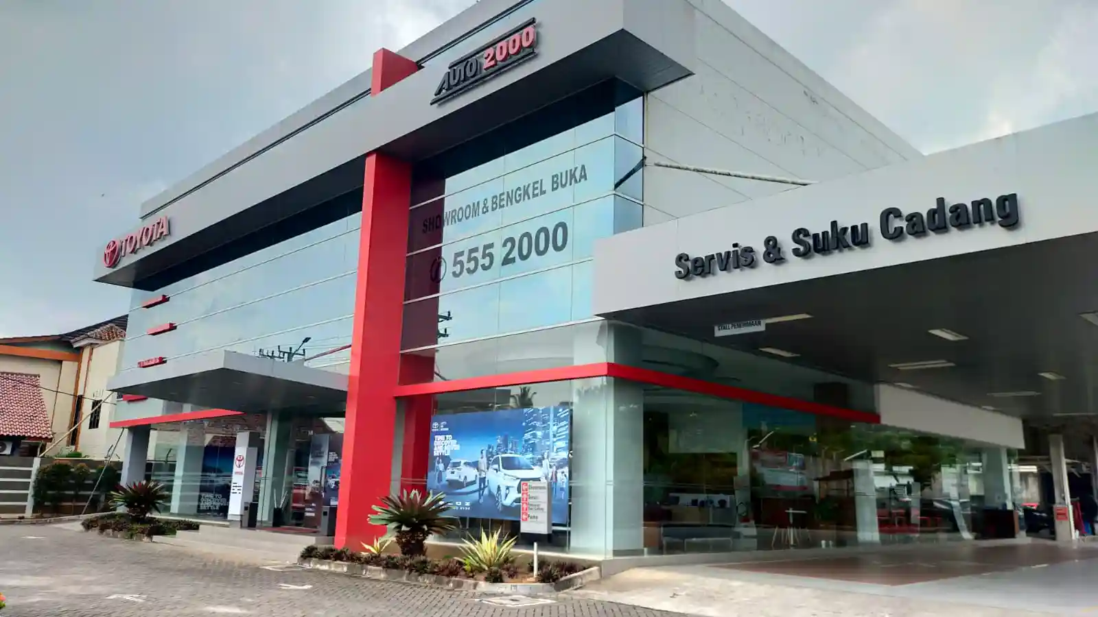 auto2000padeglang