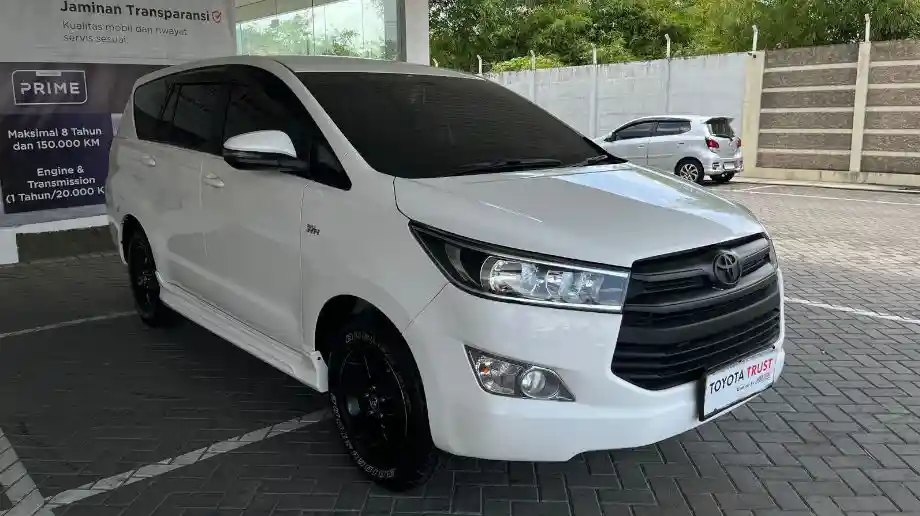 1.TOYOTA KIJANG INNOVA 2.0 G BENSIN-MT(KIJANG INNOVA) MT 2018