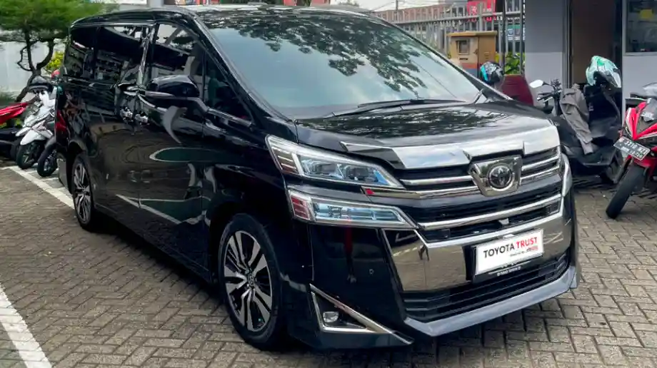 1.TOYOTA VELLFIRE VELLFIRE 2.5 G AT AT 2020