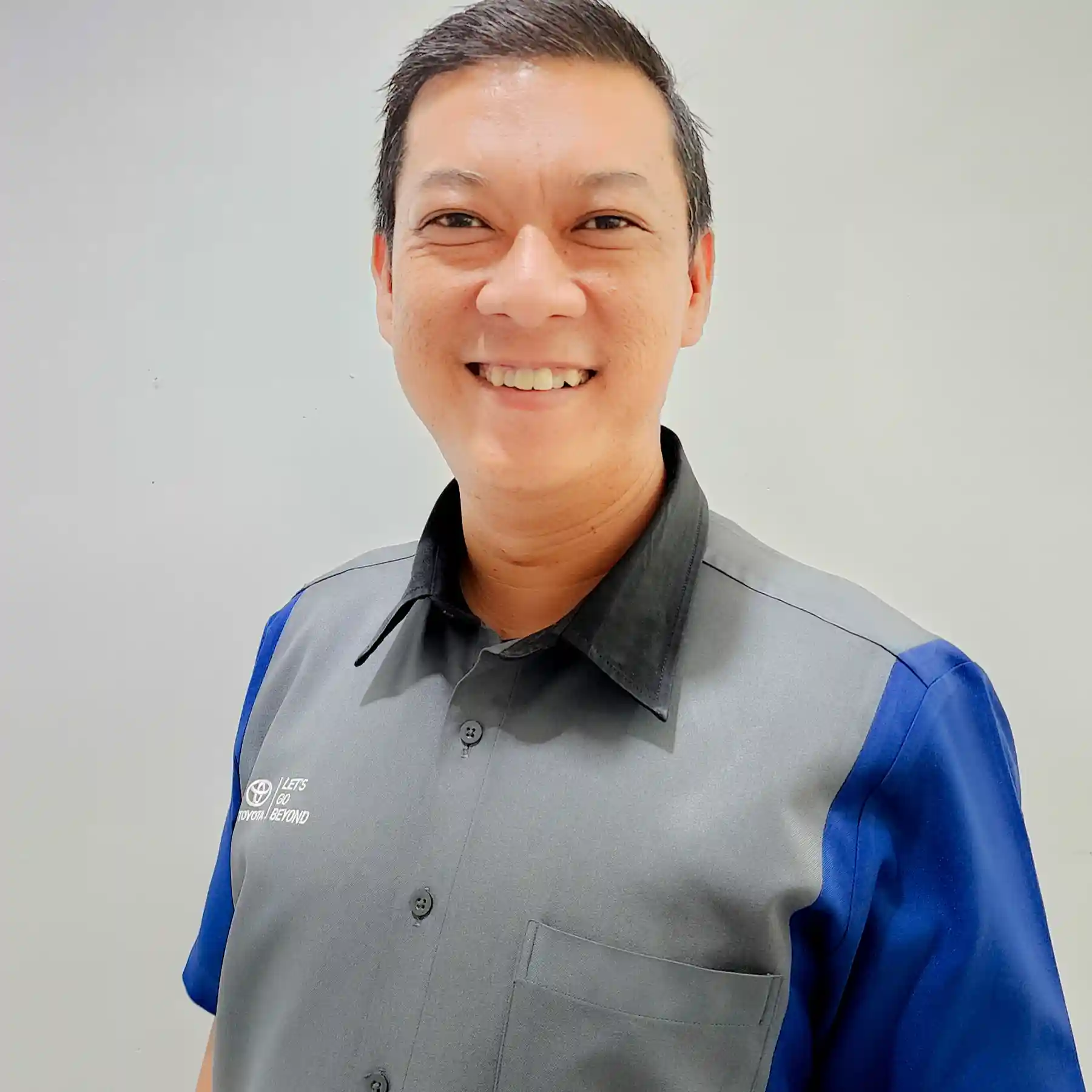 ROSSY SAPUTRA