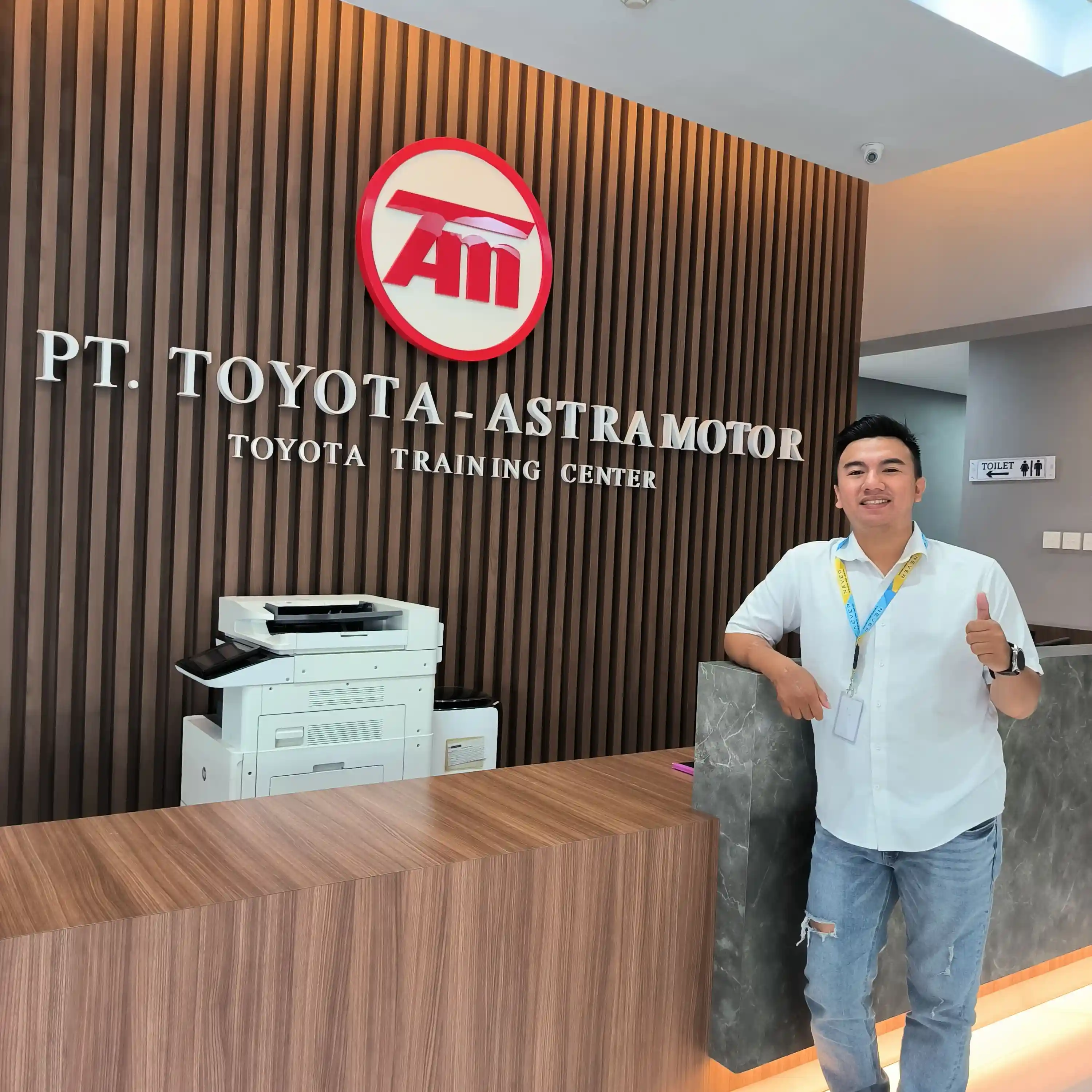 ADI KURNIAWAN