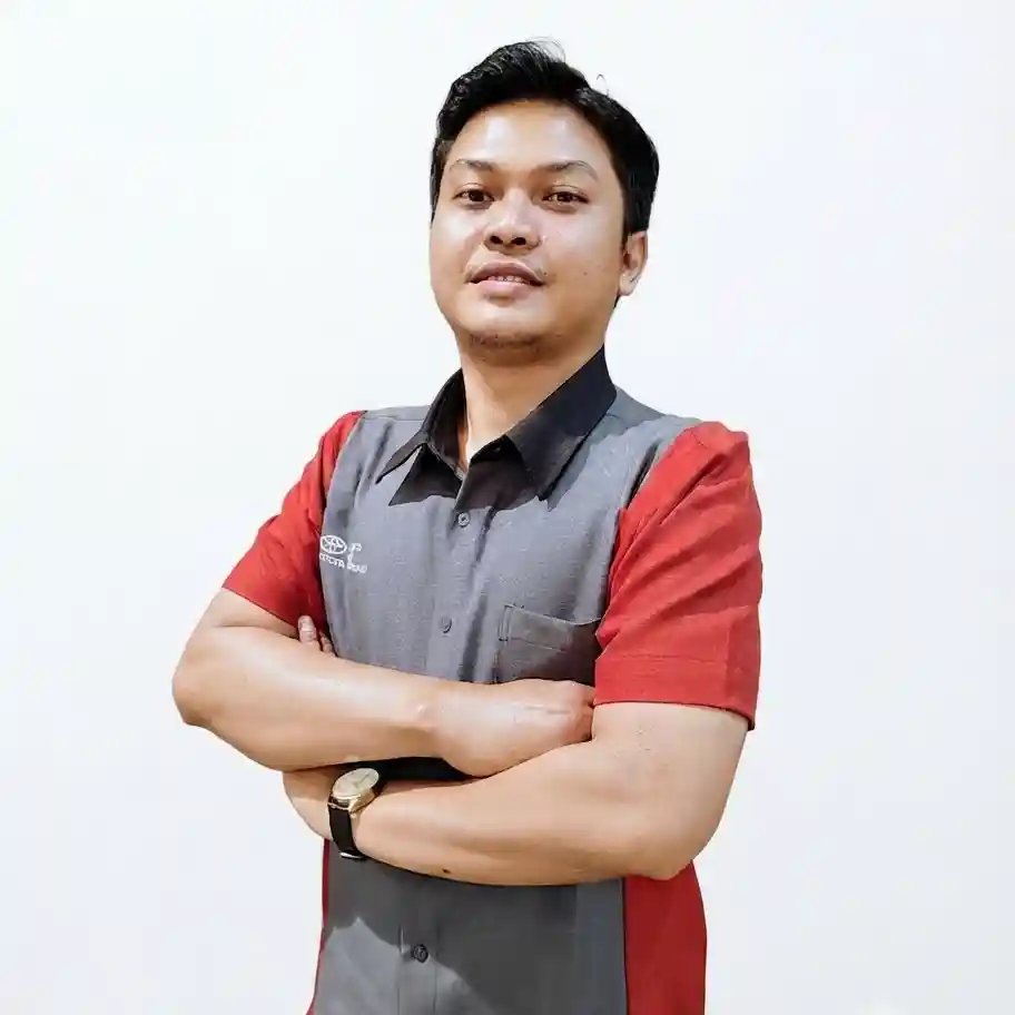 REZA FAHLEVI